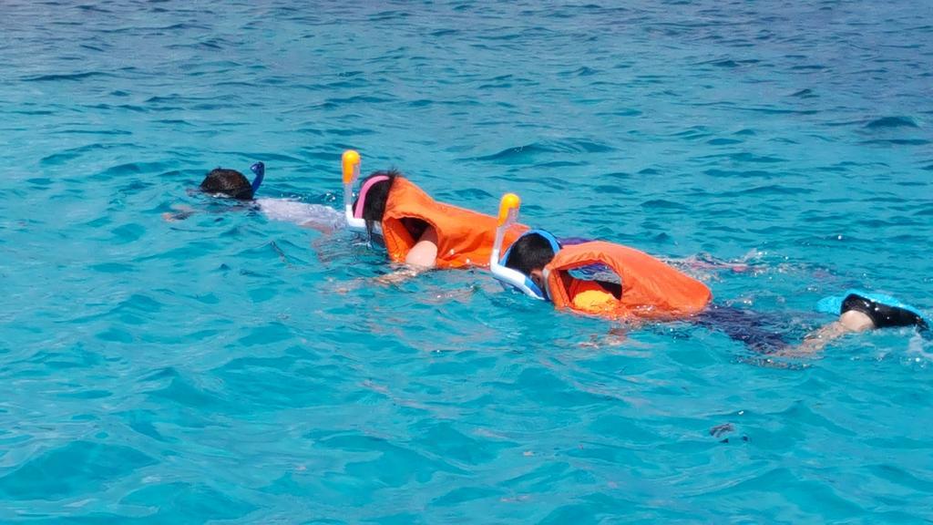 Equa Reef Maldives 호텔 아두아톨 외부 사진