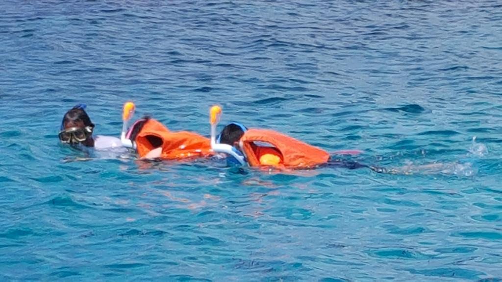 Equa Reef Maldives 호텔 아두아톨 외부 사진