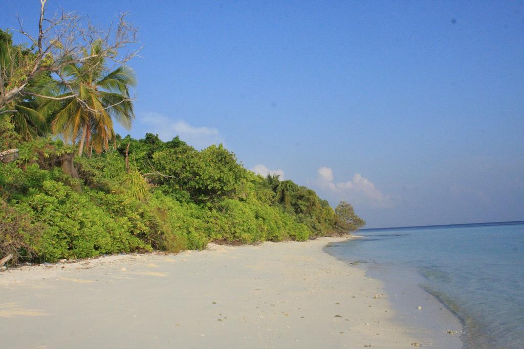 Equa Reef Maldives 호텔 아두아톨 외부 사진