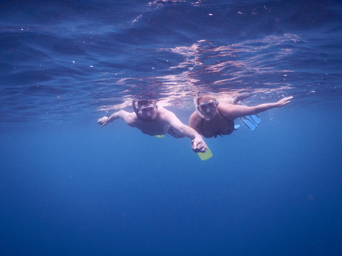 Equa Reef Maldives 호텔 아두아톨 외부 사진