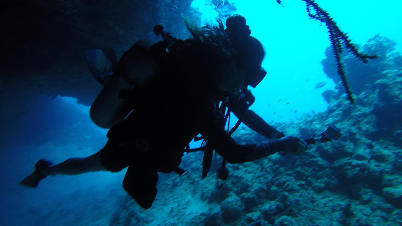Equa Reef Maldives 호텔 아두아톨 외부 사진